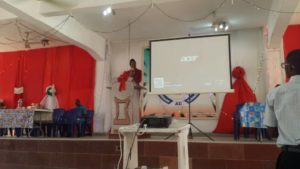 pic of Zovannah Onumah speaking